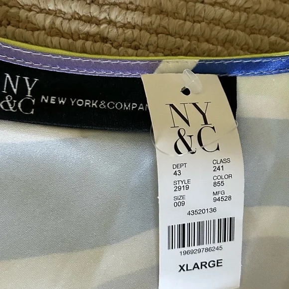 NY& Company blouse size xl - Picture 3 of 3
